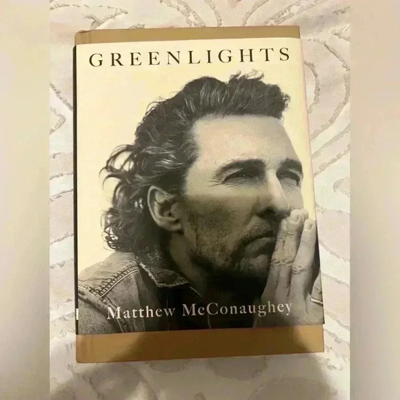 GREENLIGHTS Matthew McConaughey Book - Picture 1 of 2